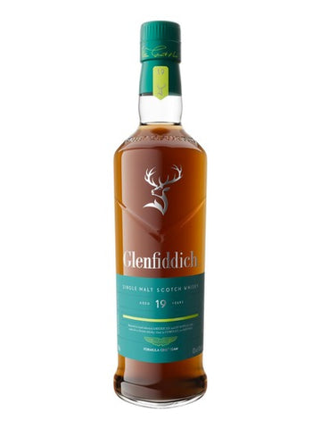 Glenfiddich & Aston Martin Formula One™ Team 19 Year Old Limited Edition.