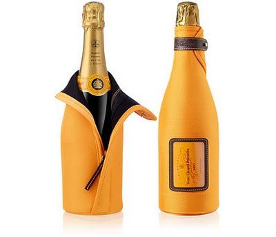 Veuve Clicquot Yellow Label Brut 75cl with Ice Jacket